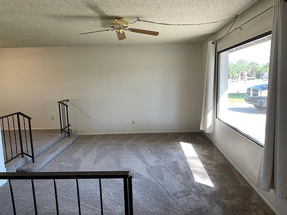 4th image of 5348 E Larkspur Dr