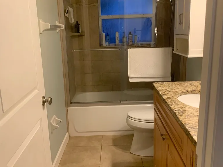 787 Douglas Ave — Photo 5