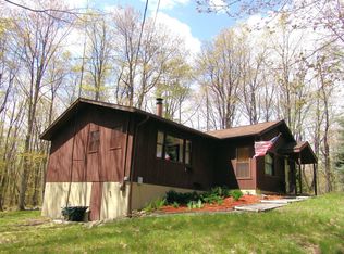 30 Sumac Ln, Terra Alta, WV 26764