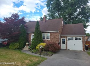 3070 Guilderland Ave, Schenectady, NY 12306