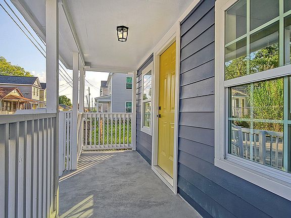 4th image of 2034 Beech Ave