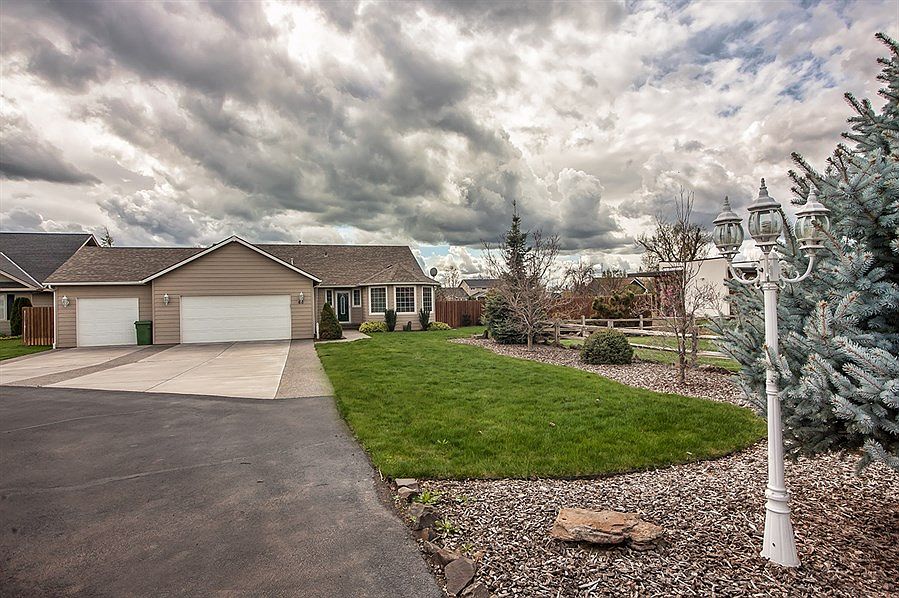 1st image of 60 Rosie Ln