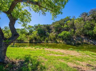 165 Flach Rd, Comfort, TX 78013