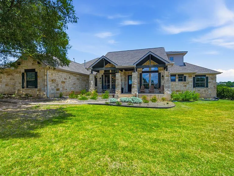 600 Huck Finn Trl — Photo 1