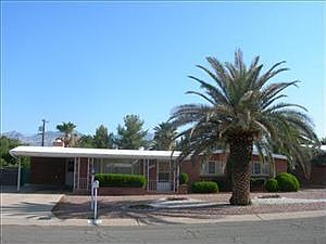 5833 E. Edison (Front)