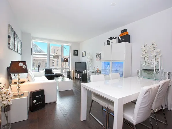 50 Riverside Blvd APT 4R, New York, NY 10069