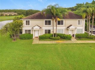 18202 Paradise Point Dr, Tampa, FL 33647