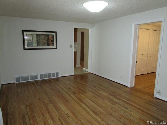 4th image of 4542 W Kentucky Ave