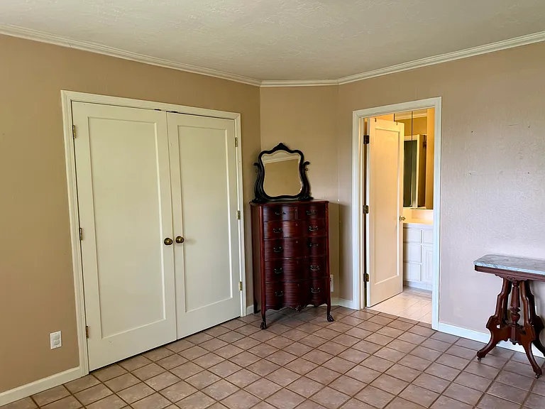 14971 Quito Rd #B — Photo 8
