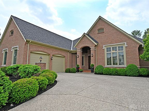 3rd image of 6641 Sherbourne Ct