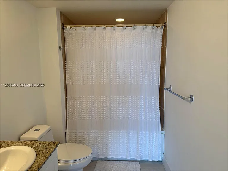 19501 W Country Club Dr #1705 — Photo 13