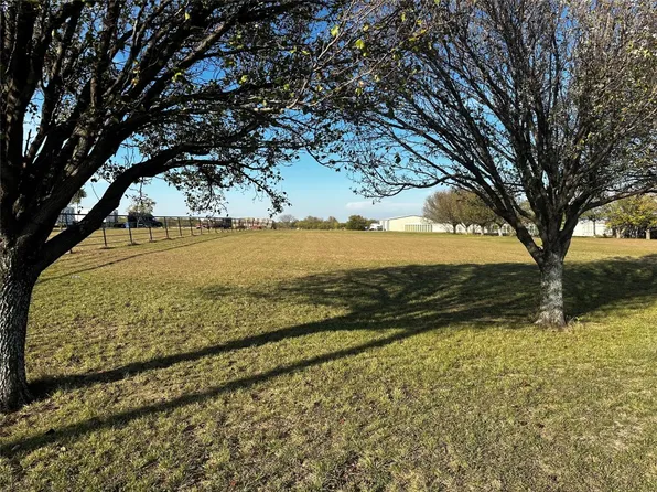 Fm 455 W, Sanger, TX 76266