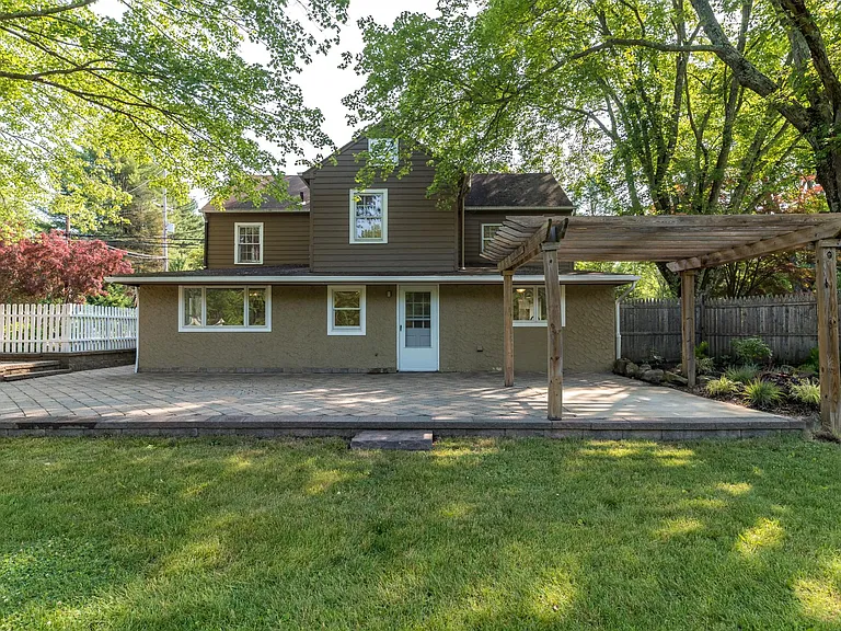 3563 Aquetong Rd — Photo 5