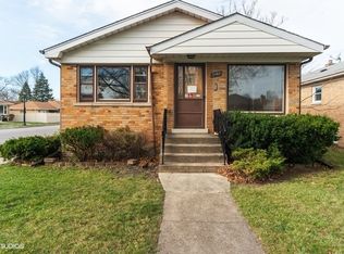 2400 N 77th Ct, Elmwood Park, IL 60707
