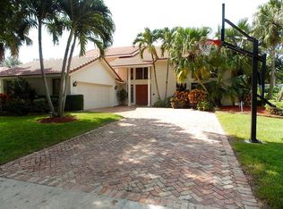 2426 NW 40th Cir, Boca Raton, FL 33431