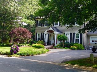 18213 Darnell Dr, Olney, MD 20832