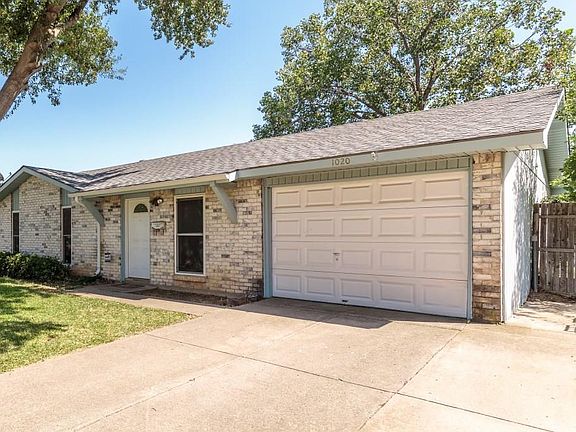 3rd image of 1020 Briarwood Dr