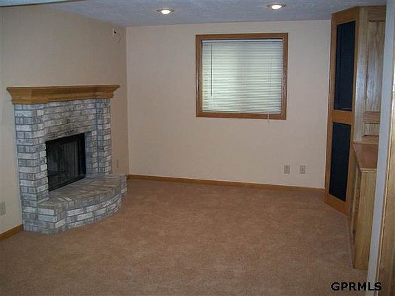 4th image of 13017 Meredith Ave
