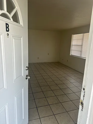 3 E Lake Howard Dr #B Photo 1