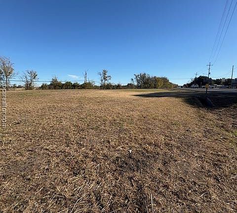 3rd image of Spur 515 And Old Montgomery Rd