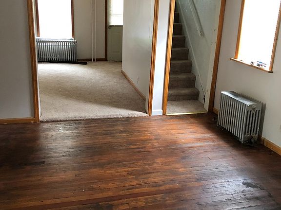 4th image of 62 Van Buren St
