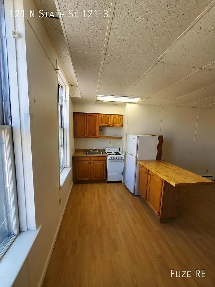 Studio Apartment for Rent Downtown Waseca — Photo 3