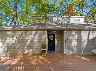 142 Indian Ridge Pl, Waleska, GA 30183