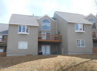 325 Lamplighter Ln, Great Falls, MT 59405