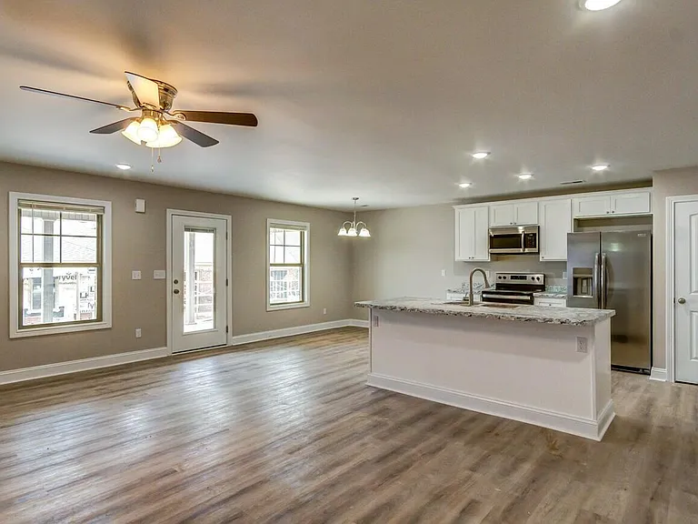 144 Garden Gate Dr — Photo 11