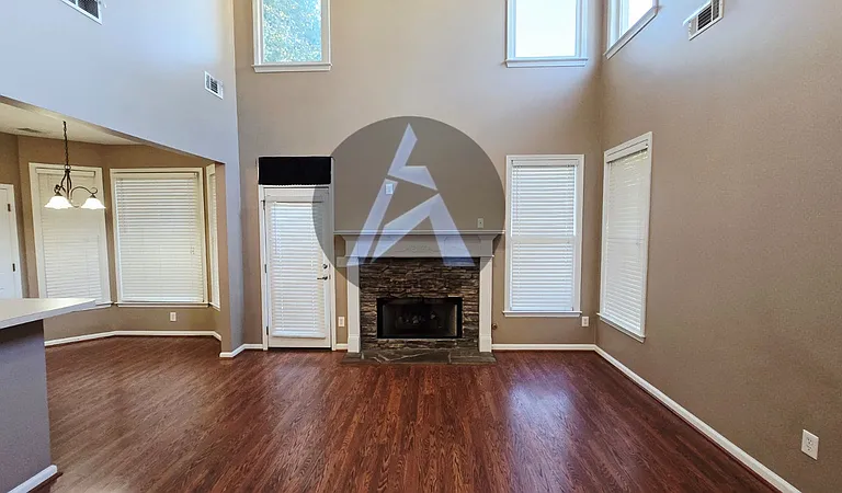 223 Elmbrook Ln — Photo 20