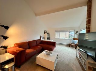 14130 NE 7th Pl APT 2, Bellevue, WA 98007
