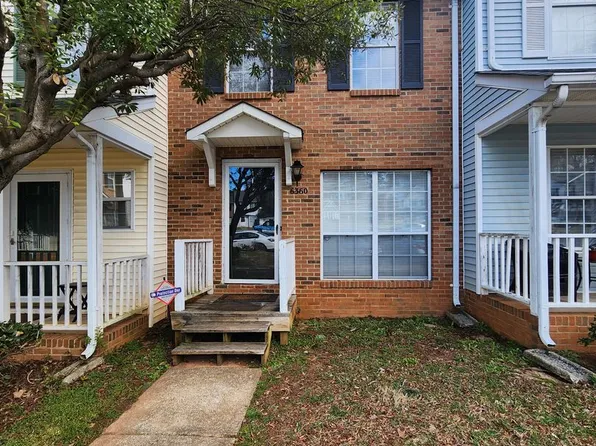 6360 Windsor Gate Ln, Charlotte, NC 28215