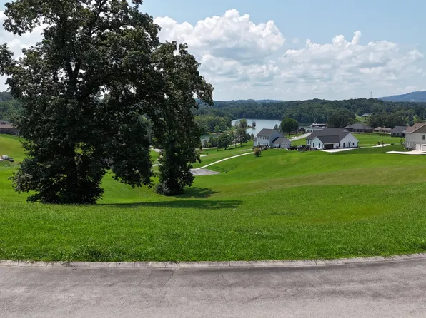 4116 Harbor View Dr, Morristown, TN 37814