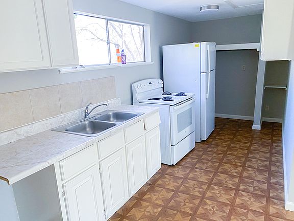 5th image of 502 Crane Ave #C