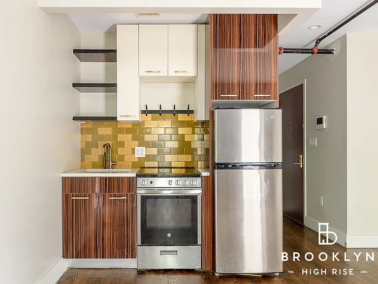 2075 Pacific St #1F — Photo 2