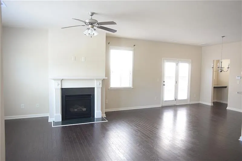 Building Photo - 776 Village Field Ct