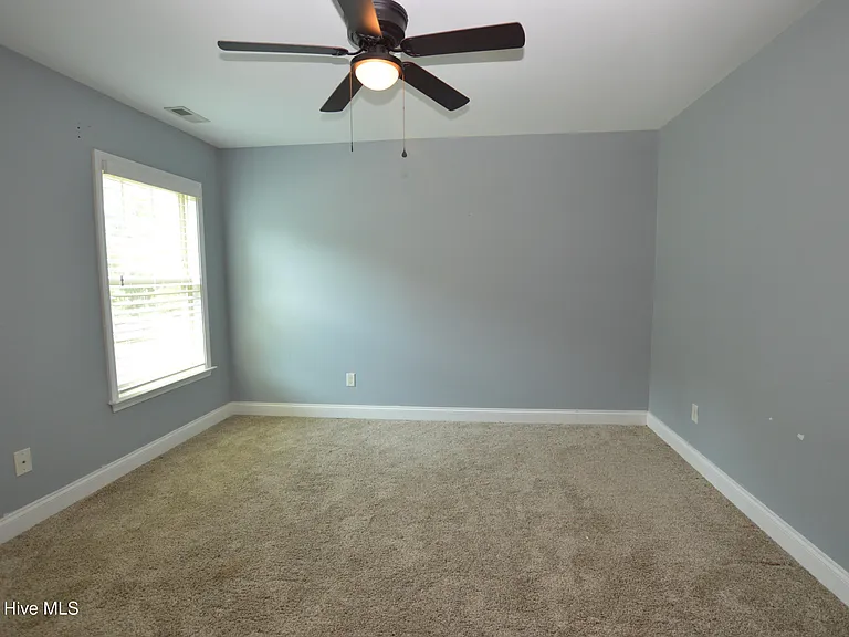 304 Vilas Way S — Photo 11