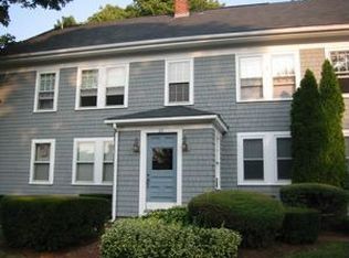 23 Poplar St APT 3, Ipswich, MA 01938