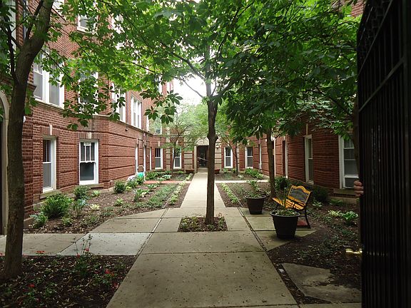 4th image of 6908 N Wolcott Ave APT 2E