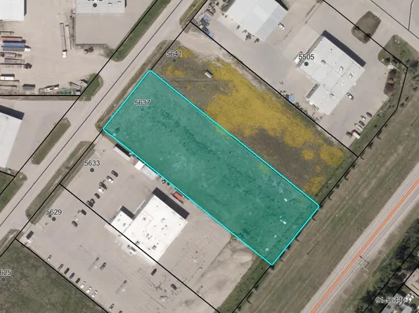 5637 56th St, Drayton Valley, AB T7A 0B2
