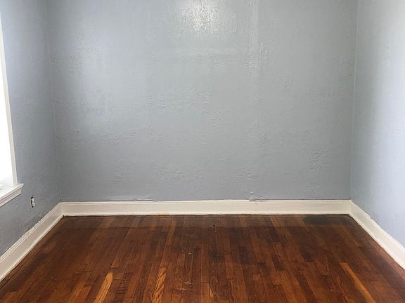 2nd image of 4108 Driscoll St #A