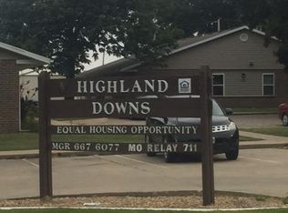 200 W Highland Ave, Nevada, MO 64772