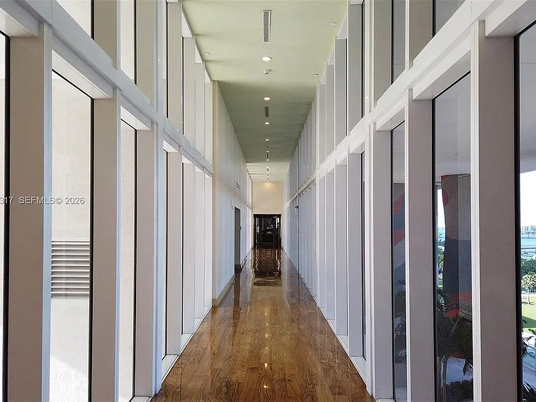 50 Biscayne Blvd #4405 — Photo 11