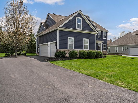 3rd image of 7242 New Albany Links Dr