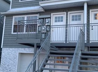 7239 Hillmeyer Ave #2, Arverne, NY 11692