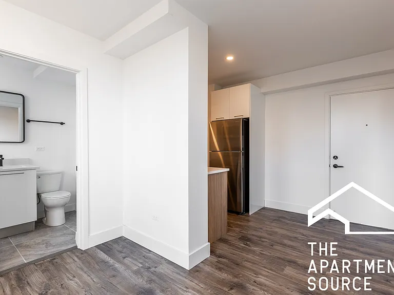 941 W Carmen Ave #103 — Photo 6
