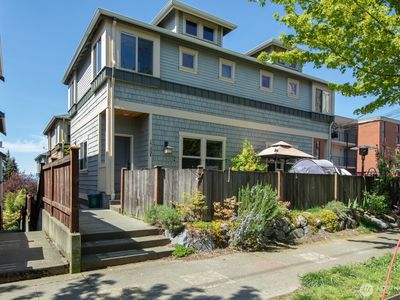 1729 13th Avenue S #B, Seattle, WA, 98144