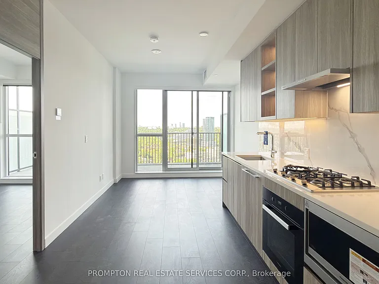18 Esther Shiner Blvd #2109 — Photo 2