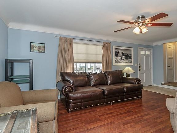 2nd image of 4269 Hughes Ave