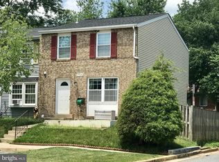 17539 Amity Dr, Gaithersburg, MD 20877